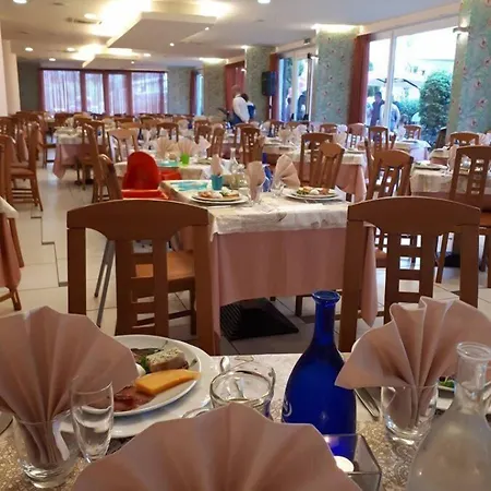 La Ninfea Hotel 3*