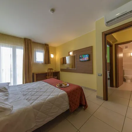 La Ninfea Hotel 3*
